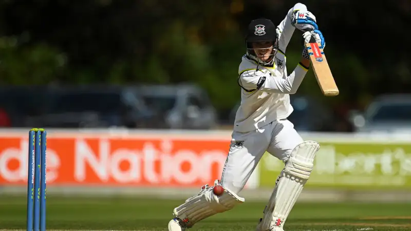 Ollie Price Century Puts Gloucestershire In Command Against Derbyshire
