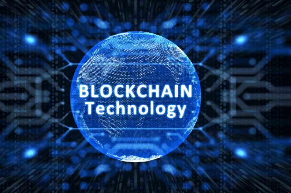 How Blockchain Enhances Transparency in Supply Chain Processes