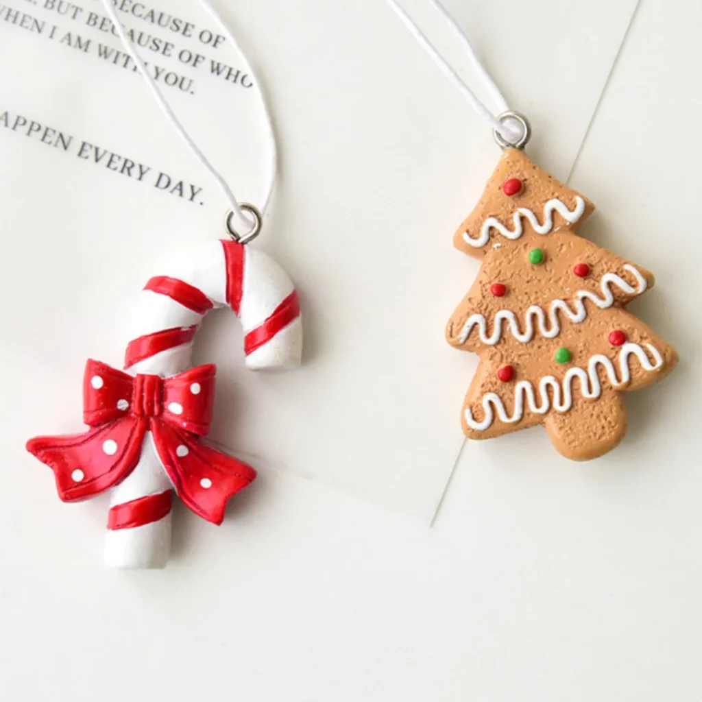 Festive Holiday Ornaments to Brighten Your Christmas Tree and Home Decor